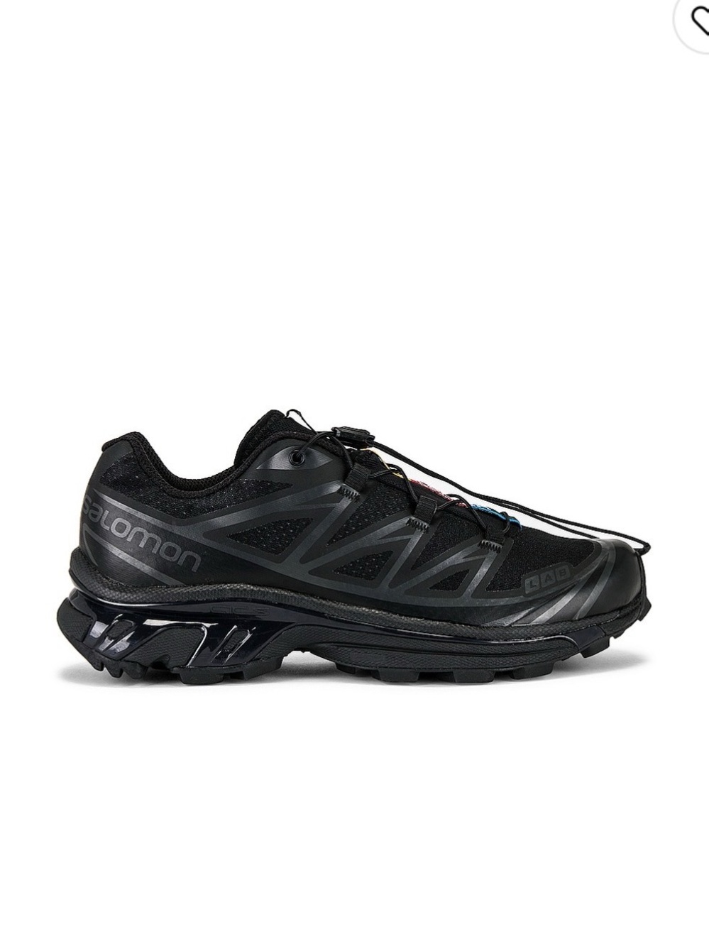 Like new Salomon xt6